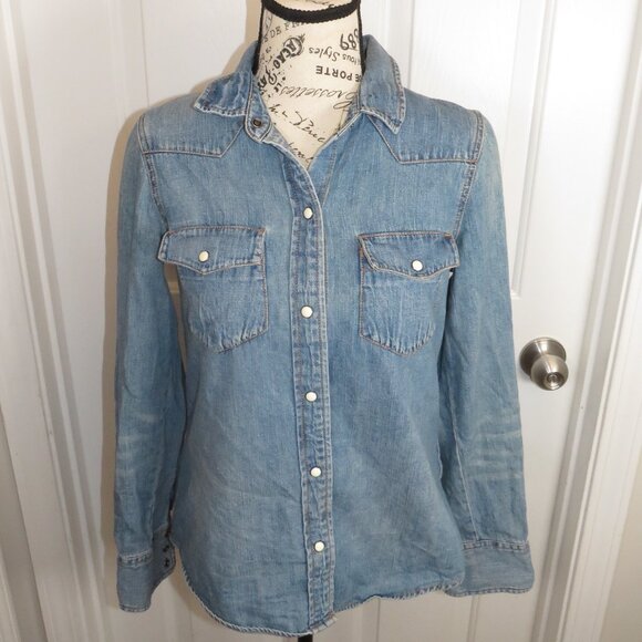J Crew Women’s Pearl Snap Western Denim Long Sleeve Shirt Size 4 - Picture 1 of 5